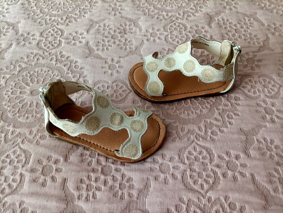 Sandálias n20 usadas mas impecáveis