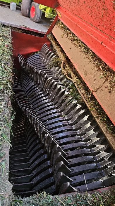 Przyczepa samozbierająca Mengele Super Rotant 743/2 nie strautmann