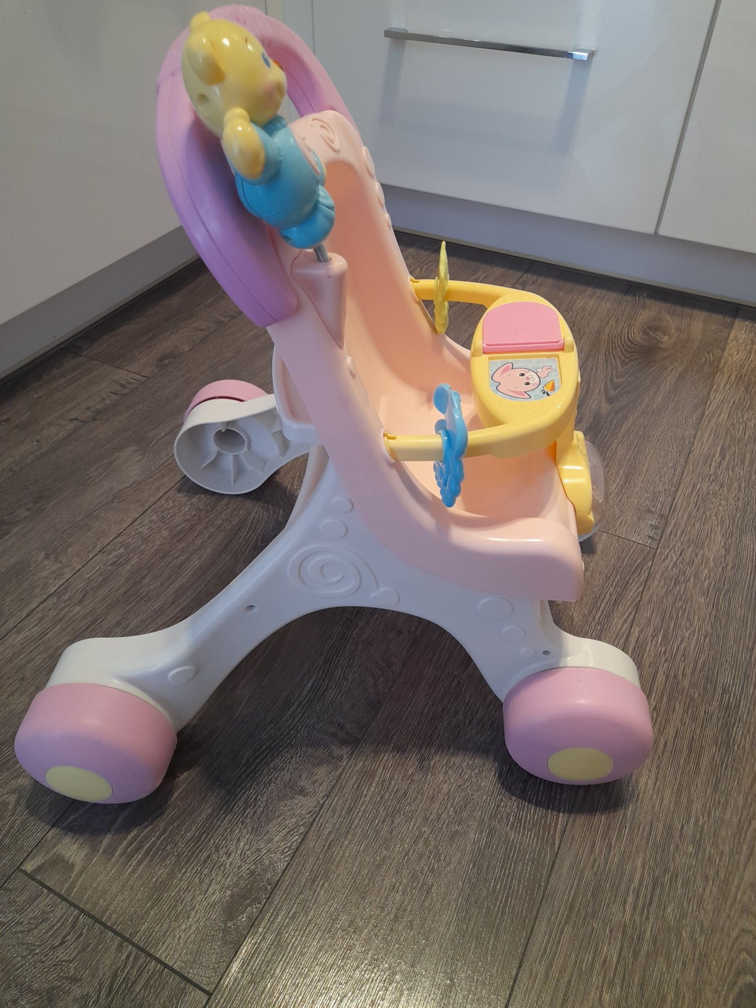 Wózek pchacz Fisher Price dla lalek 3w1 pozytywka