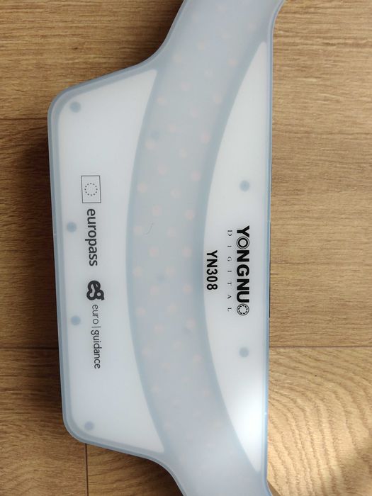 Lampa video YONGNUO 308