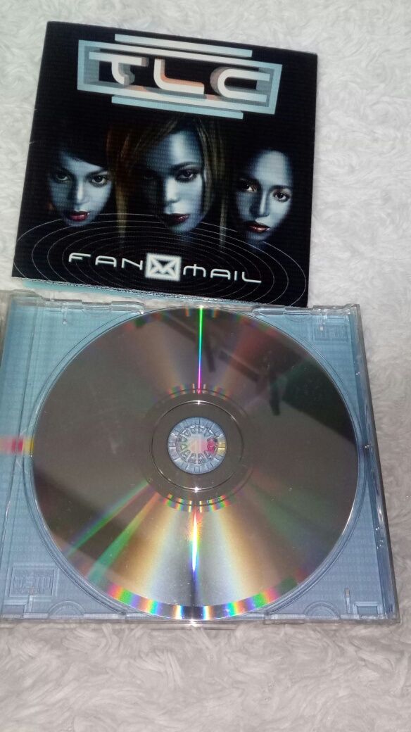 T L C cd  " Fan Mail "