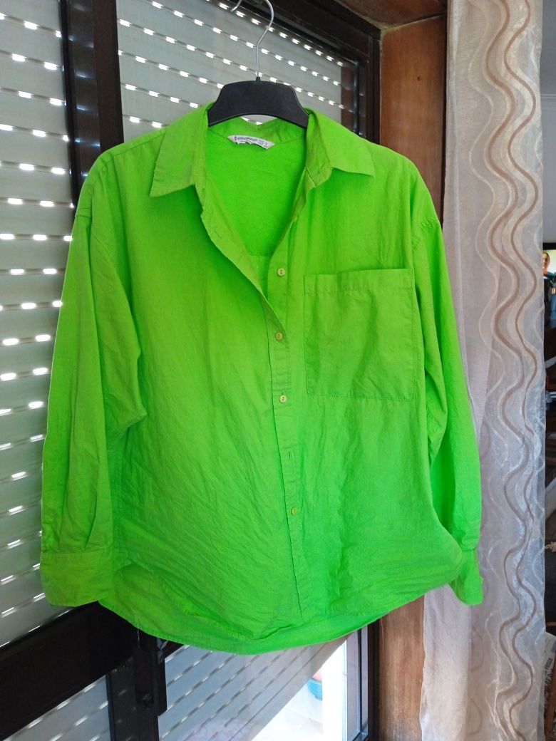 Vendo camisa muito gira