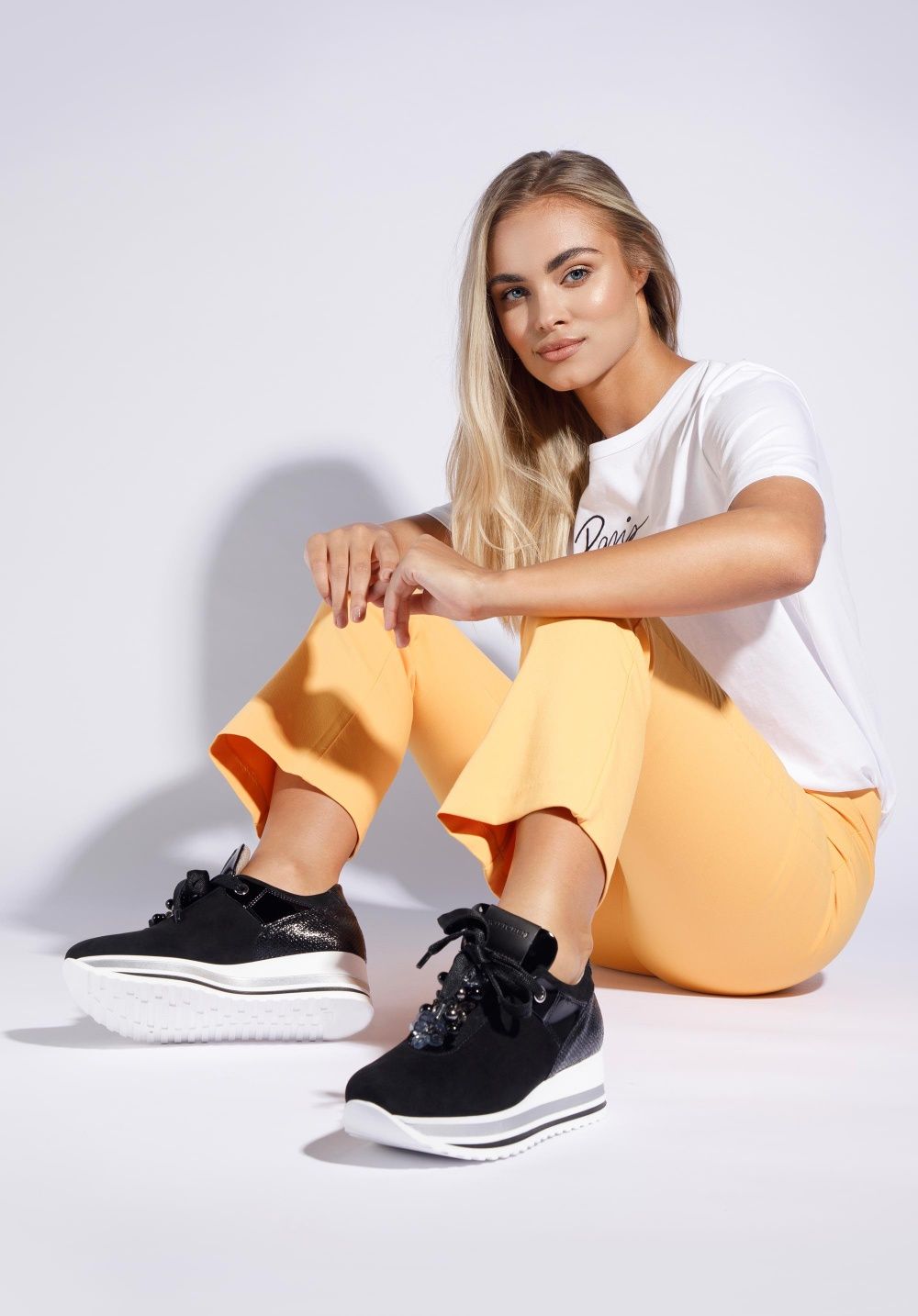 Sneakersy Wittchen skóra naturalna 37 j.kazar ochnik kors