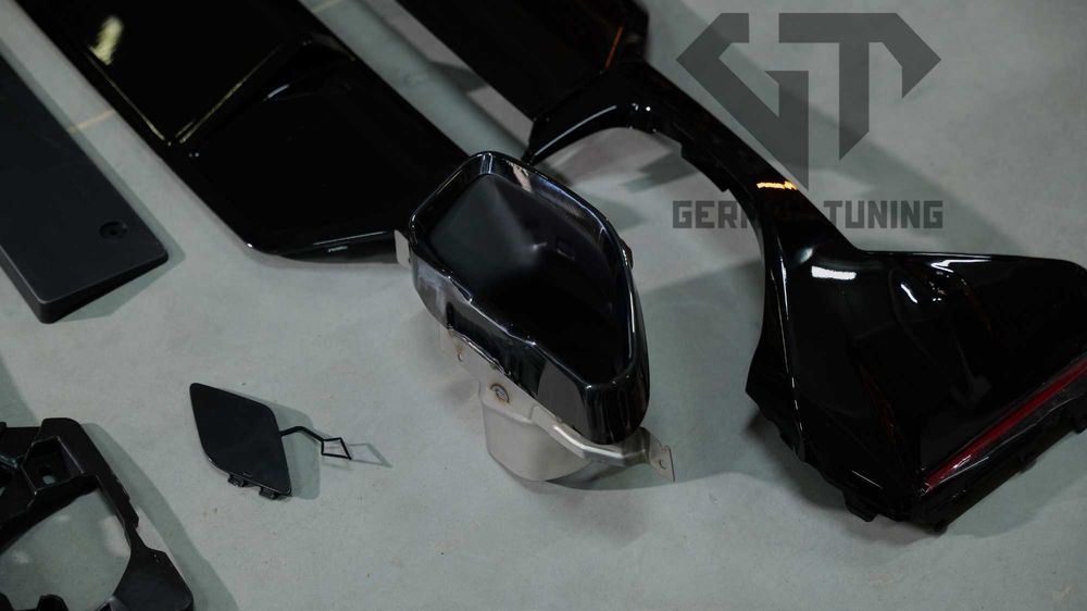 Комплект рестайлінгу bmw g20 стиль m340i бампер фари решітки бмв г20