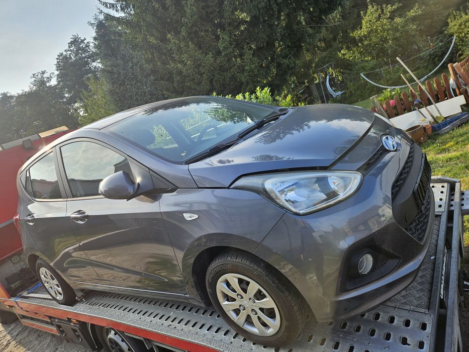 Hyundai I 10 1.0 klimatyzacja