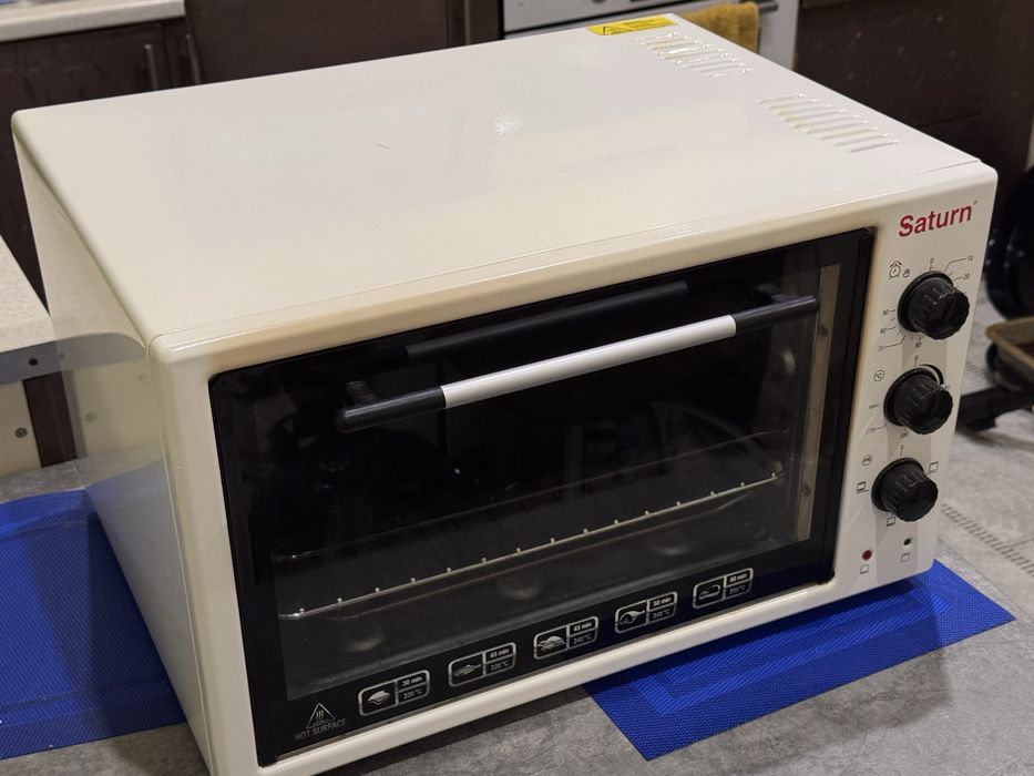 Електрична духовка Saturn 25л
