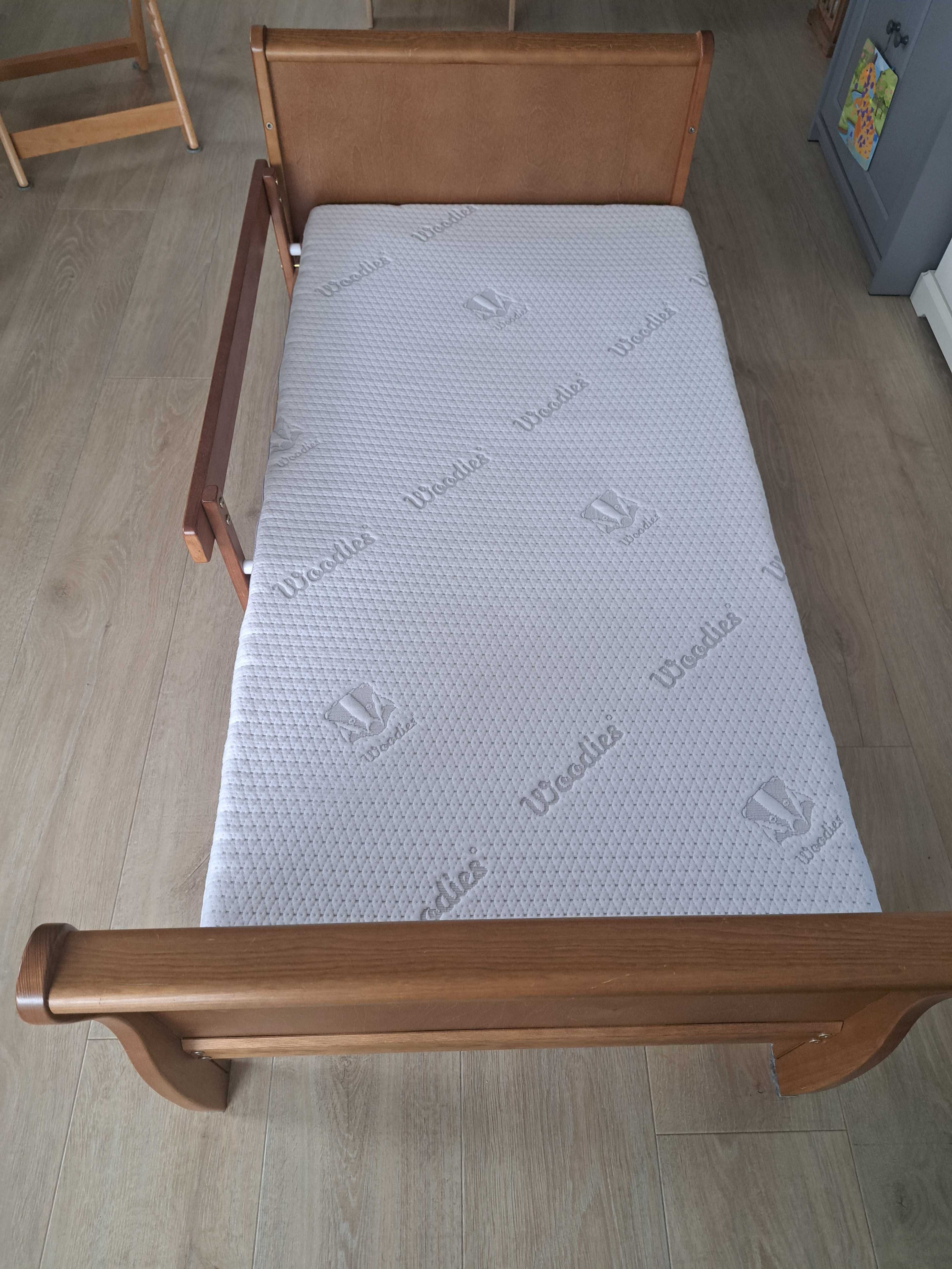 Łóżeczko Noble Cot Bed w wersji junior