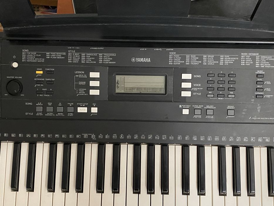 Синтезатор Yamaha E343