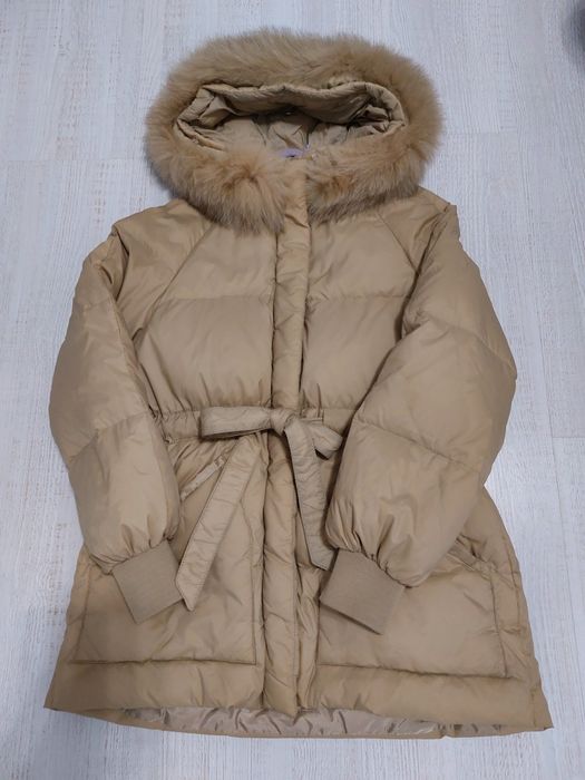 Зимова куртка, пуховик з хутром S-M