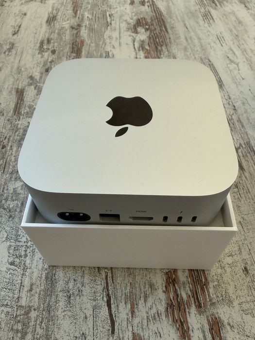 Mac Mini (2024) M4 24/256GB na gwarancji