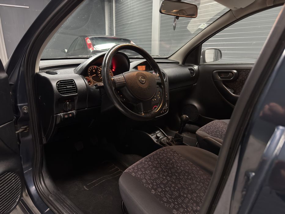 Opel Corsa C FaceLift 1.2 Gasolina