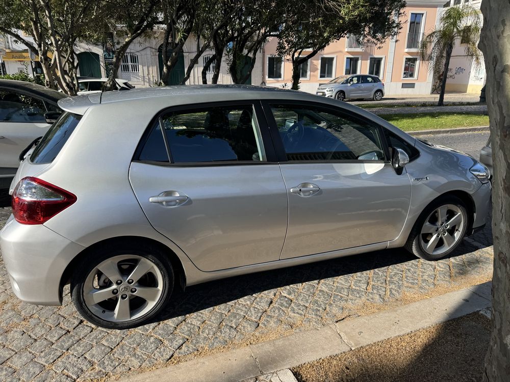 Toyota auris 1.8 Hybrid