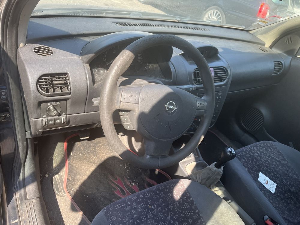 Opel corsa C 1.2 16.V Ano 2003