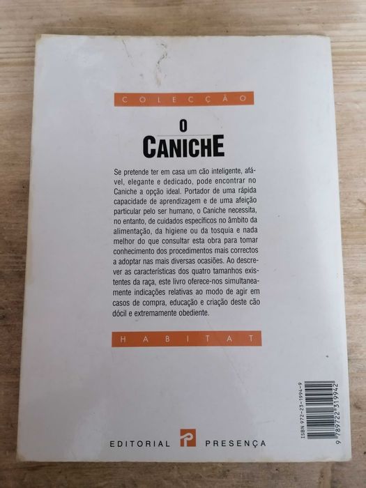 Livro "O caniche"