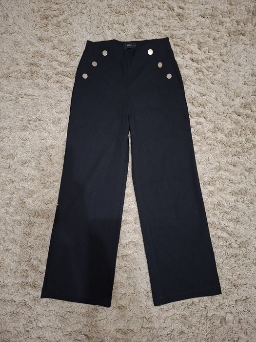 Чорні штани палаццо MOHITO