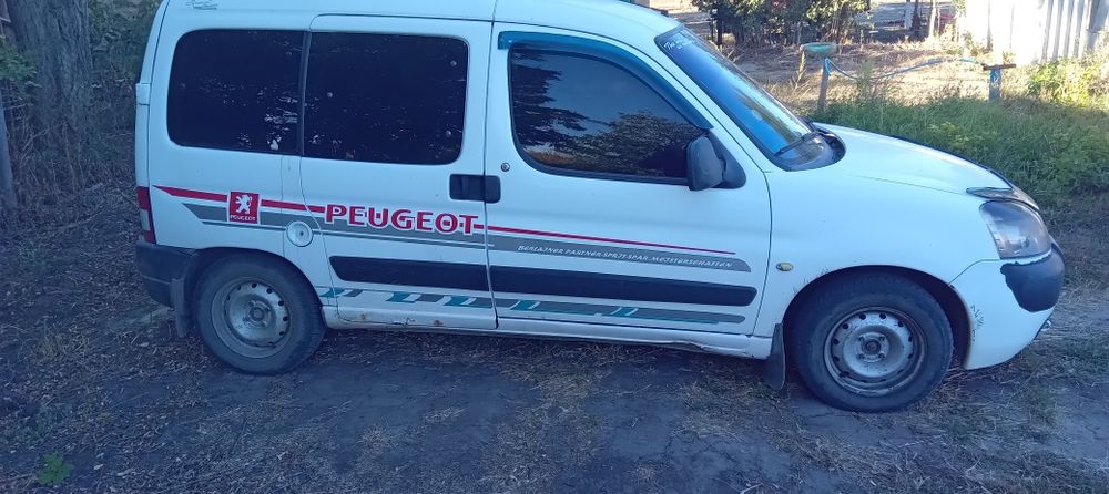 Продам Пежо Партнер