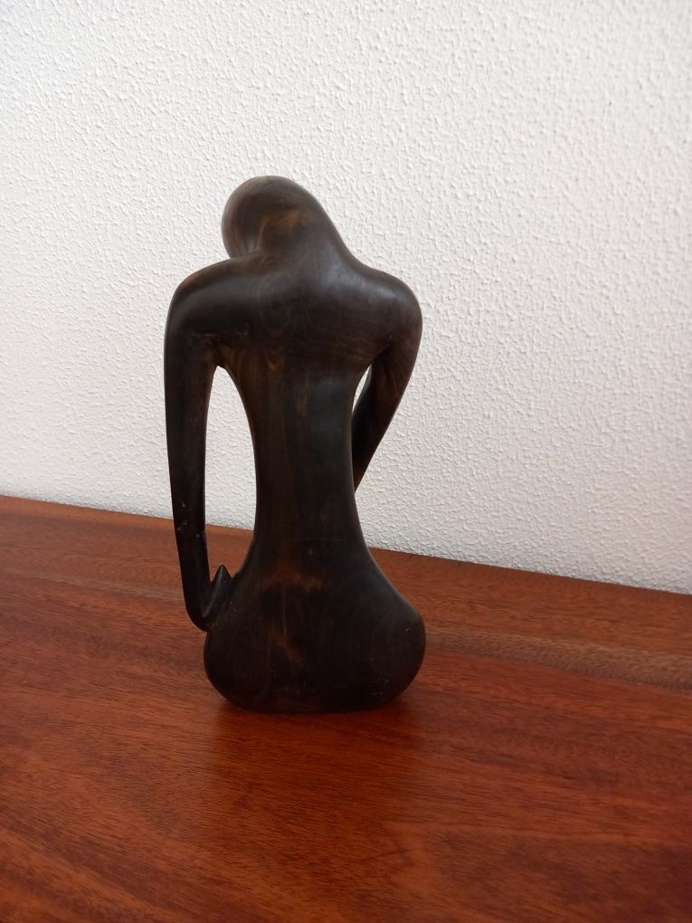 Arte Africana, estatueta em madeira de pau preto,