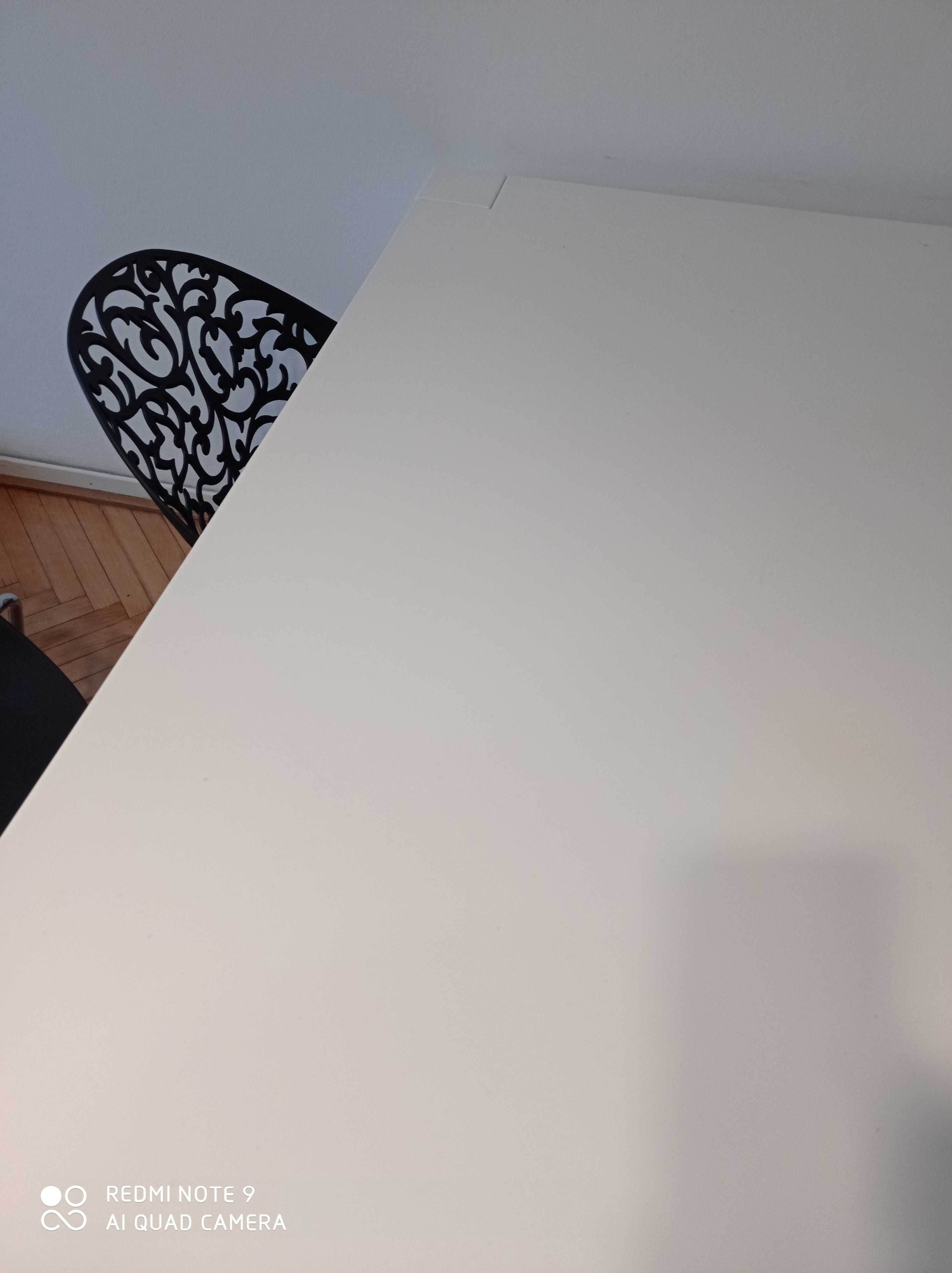 Stół - biały połysk - w stylu IKEA