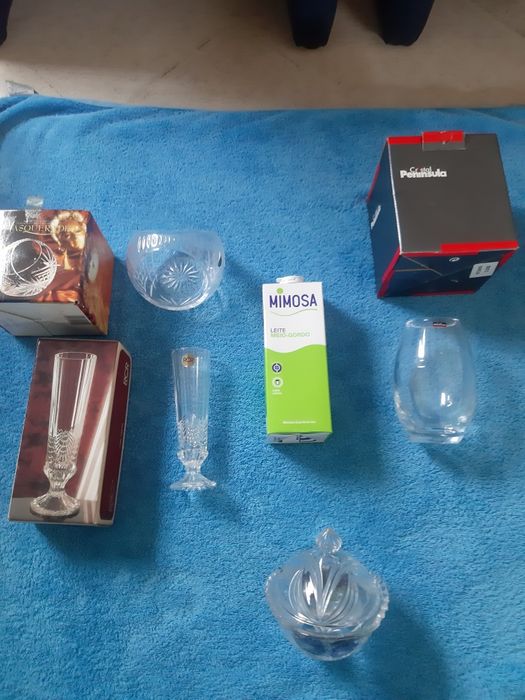 Peças em vidro  e cristal