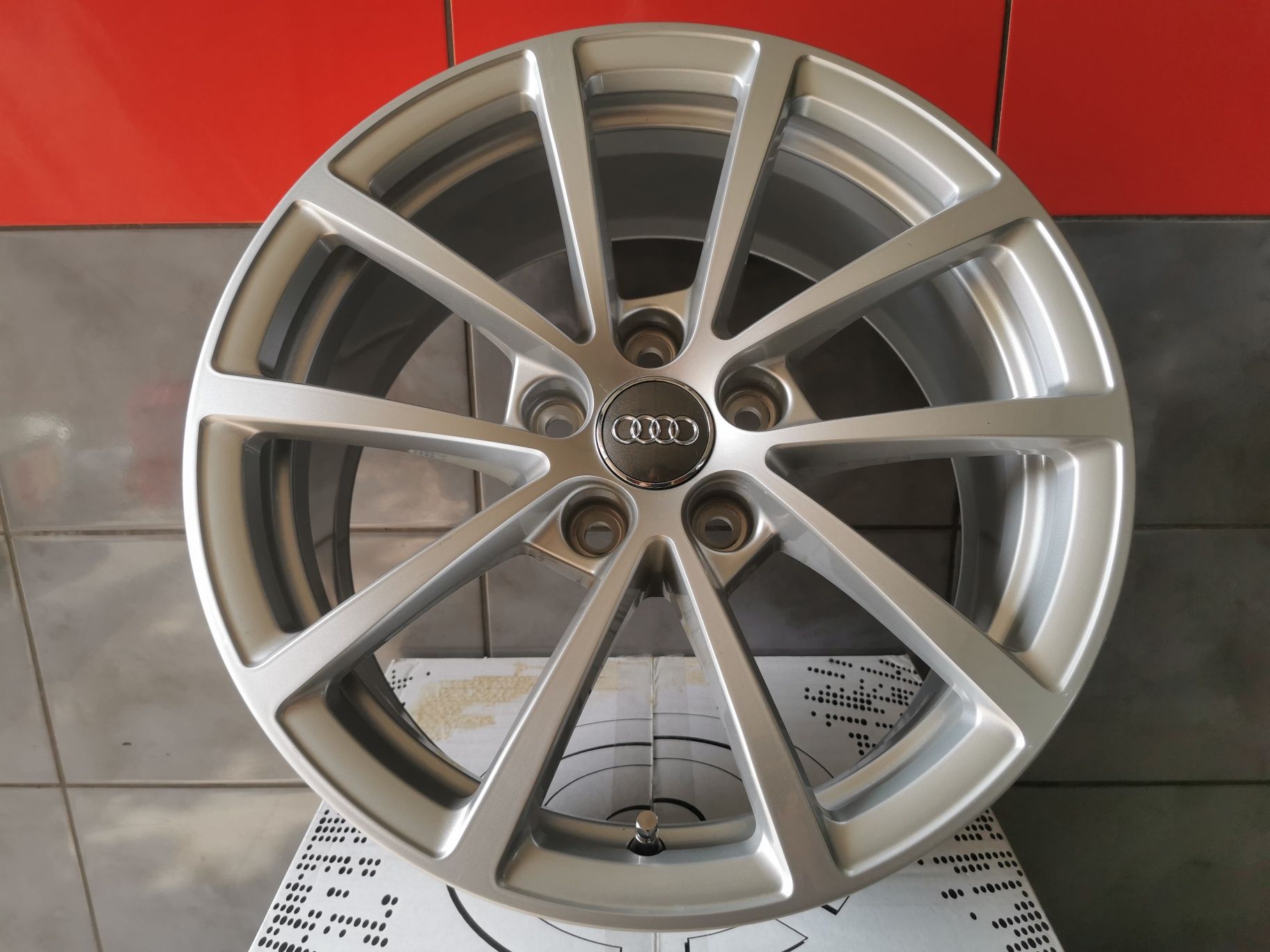 Felgi 17" 5x112 Audi S-Line A3 A4 A6 Q3 Q5 C5 C6 C7 B6 B7 B8 B9 ET 37