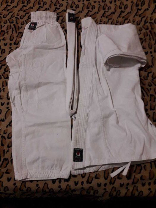 Кімоно для карате дитяче (для хлопців та дівчат)  розмір 150