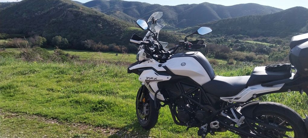 Benelli TRK 502 Impecável