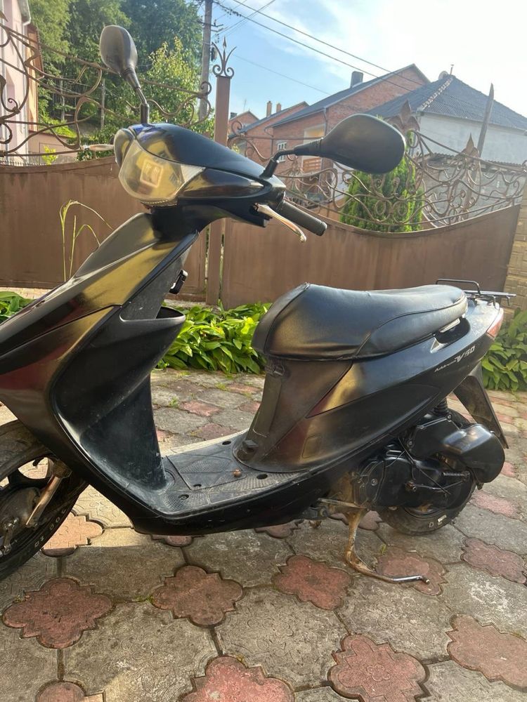 Suzuki address v50