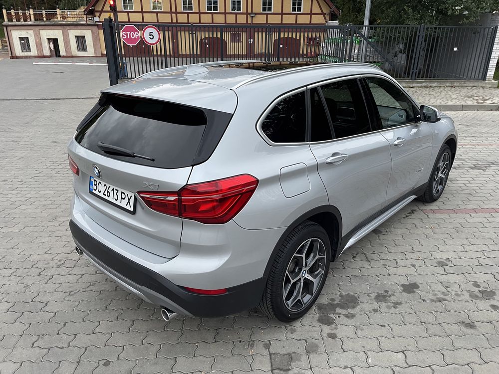 BMW X1 xDrive 2.0 бензин повний привід