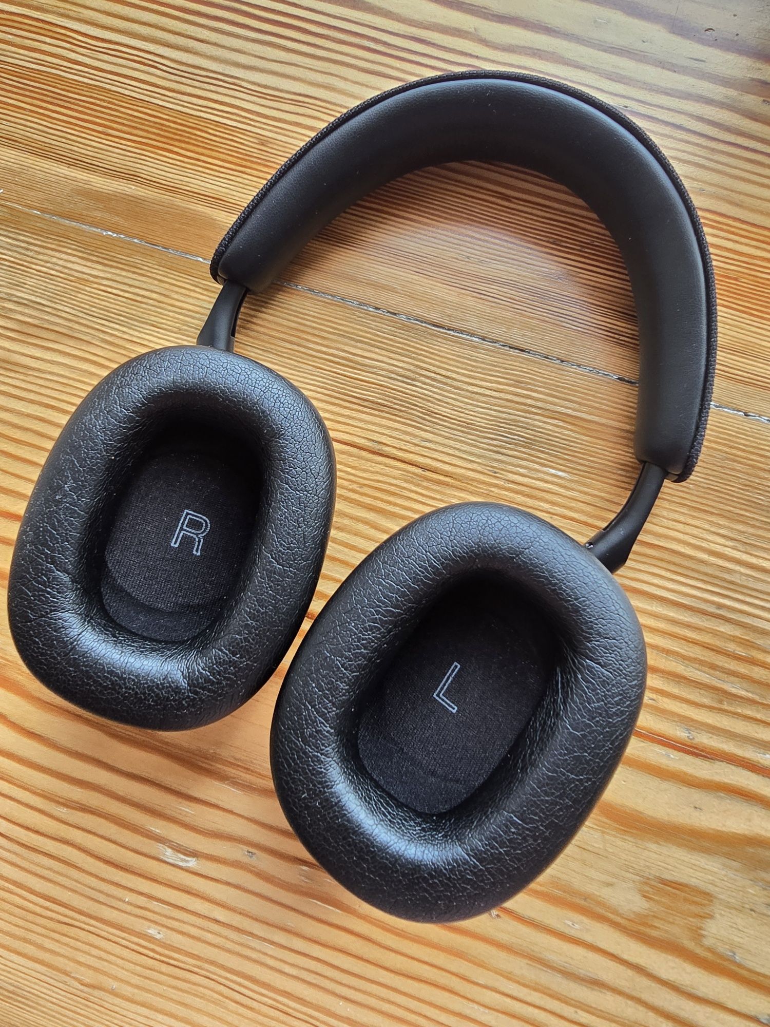 Bowers & Wilkins Px7 S2e