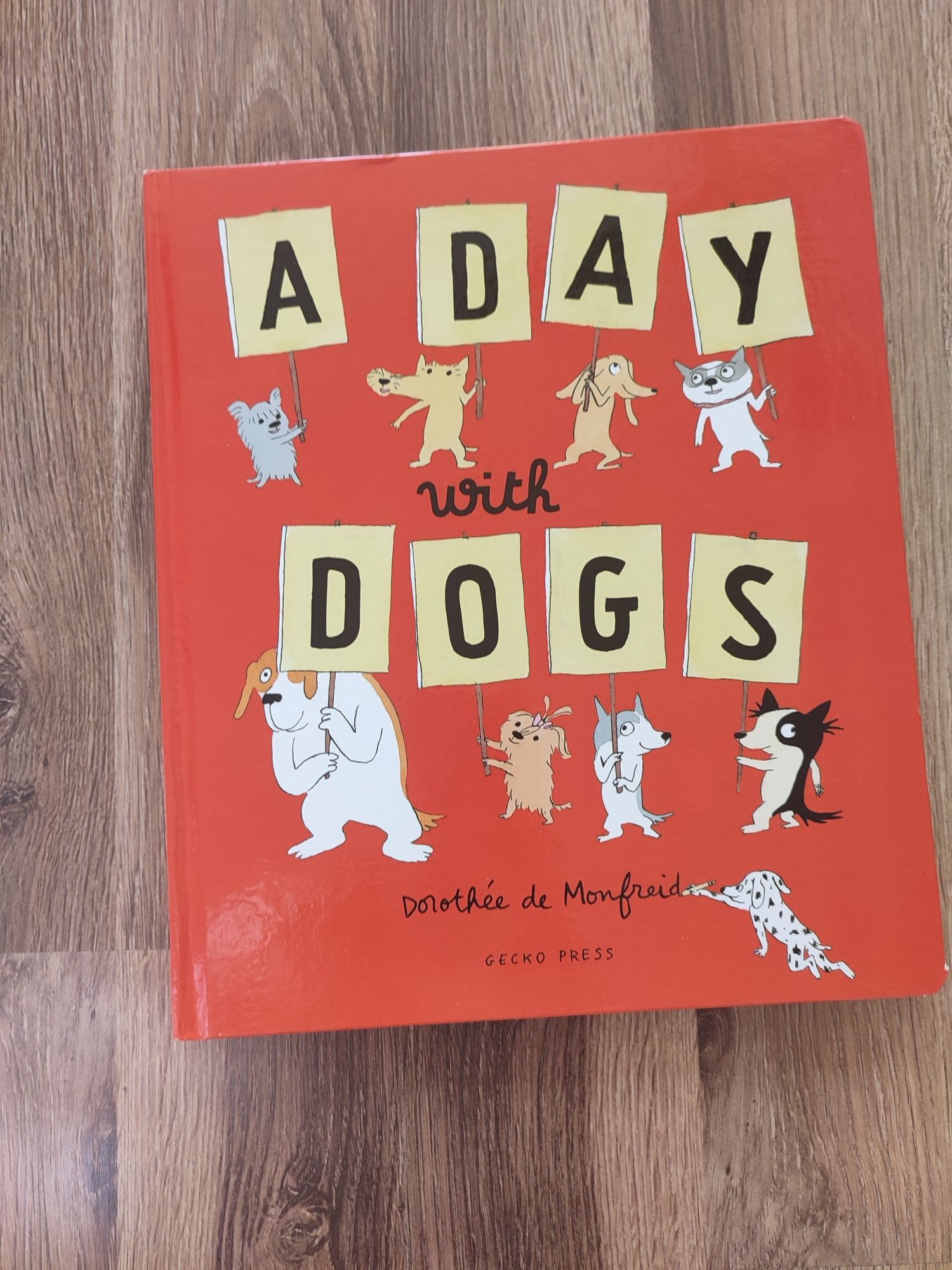 A Day With Dogs Książka Nauka Angielskiego