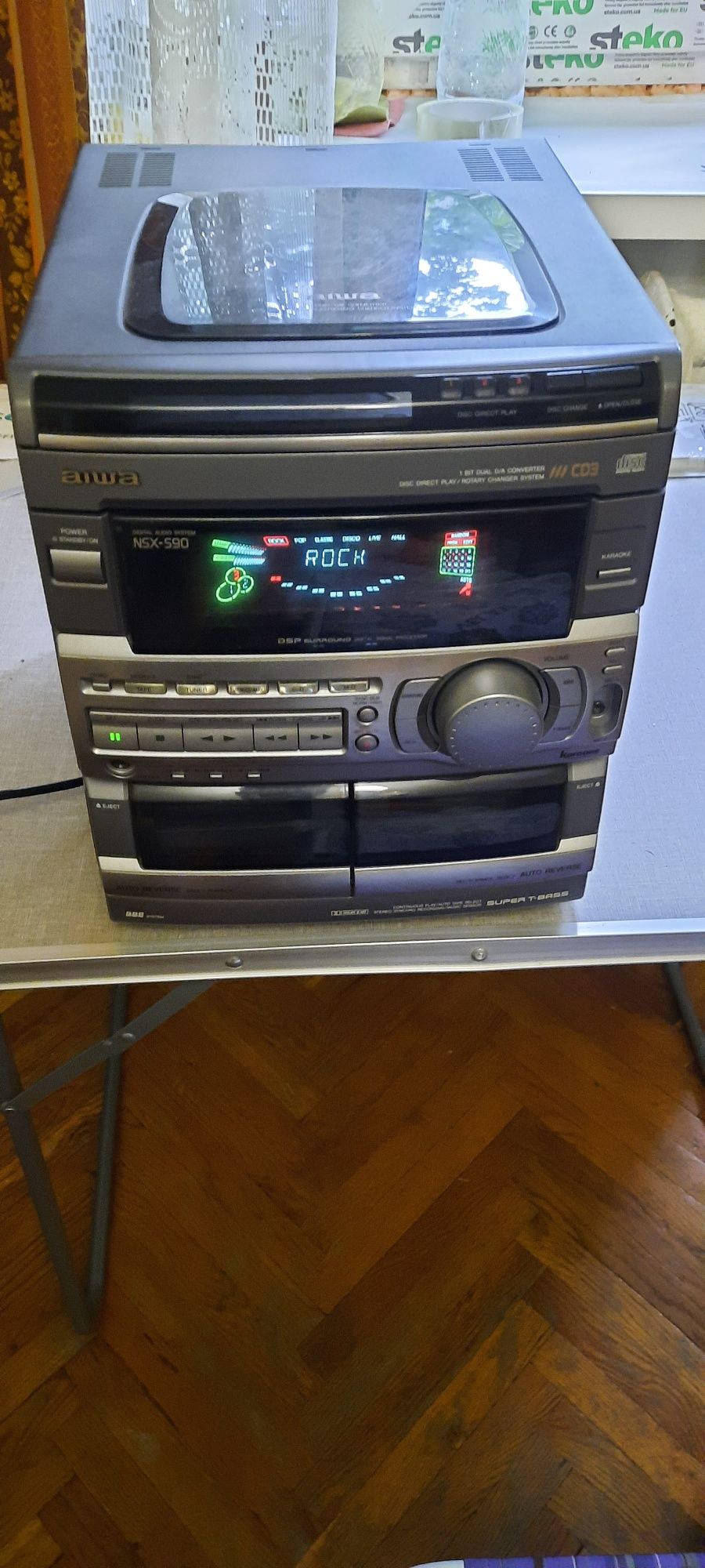 Музичний центр Aiwa NSX-S 90.