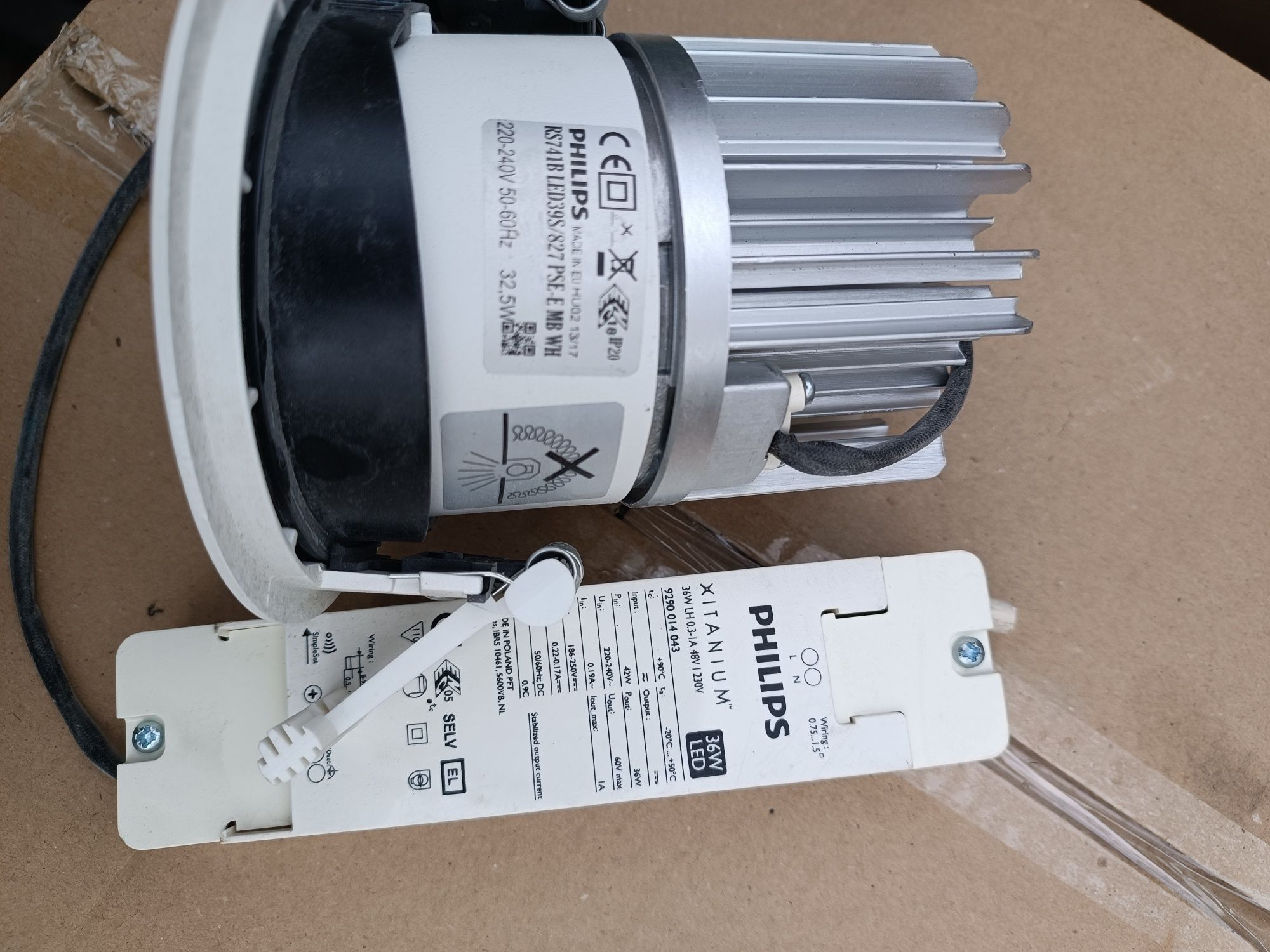 Lampy z demontarzu