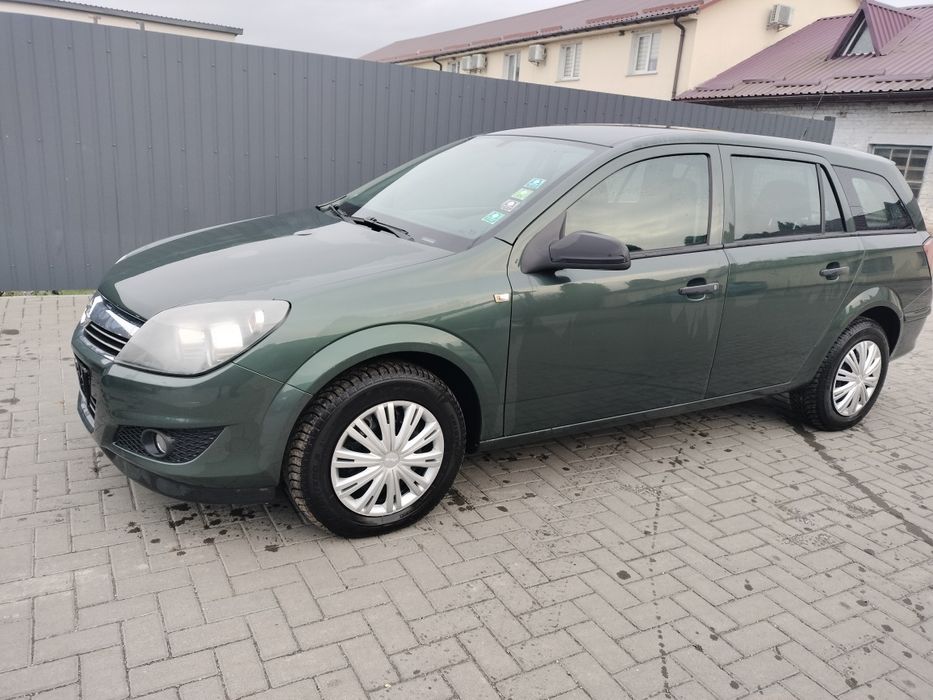 Продам свіжопригнаннй автомобіль