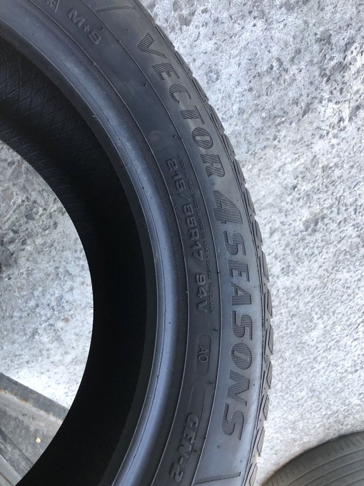 215/55/17 goodyear vector4season