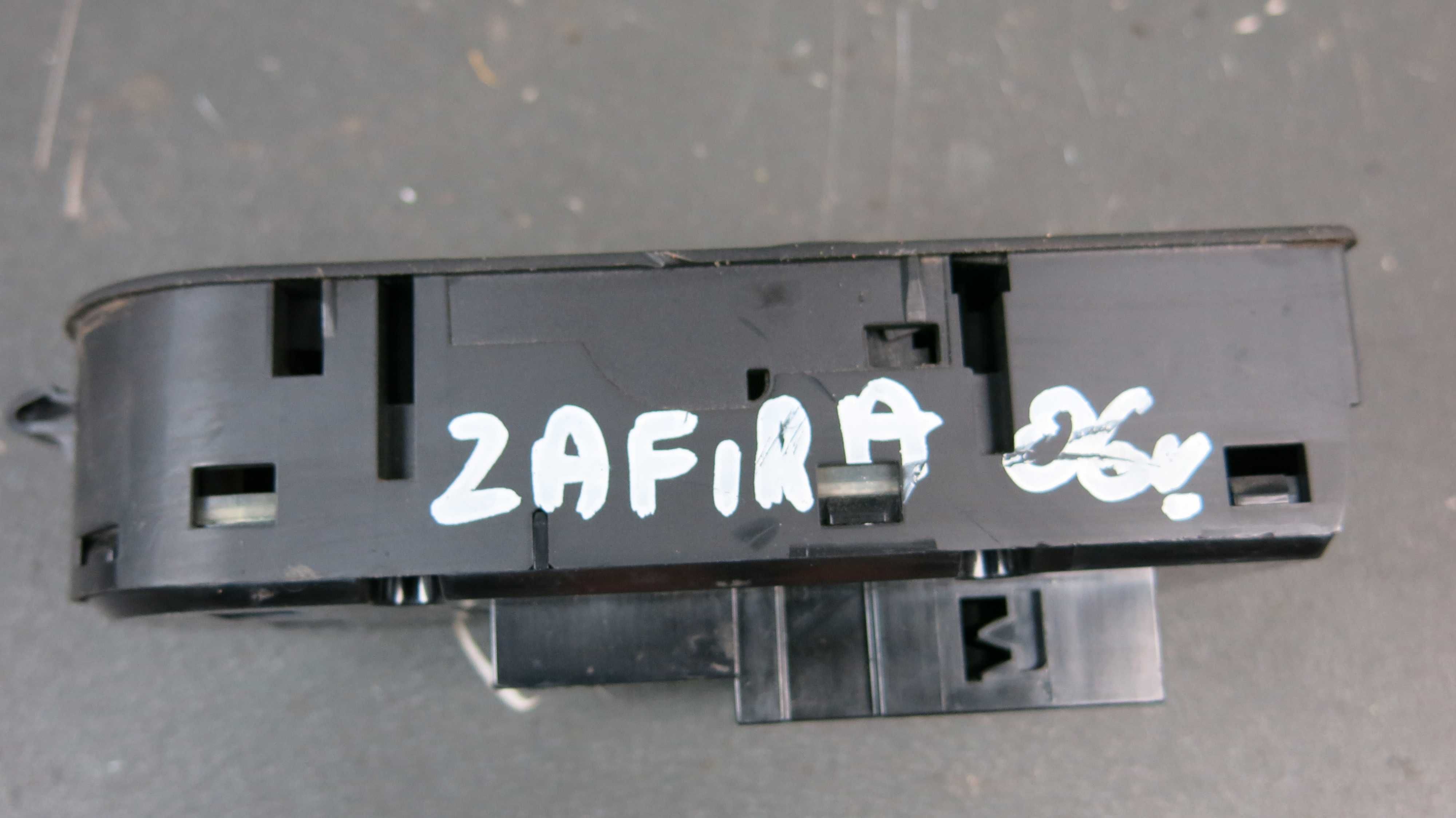 Opel Zafira B panel sterowania szyb podnoszenia