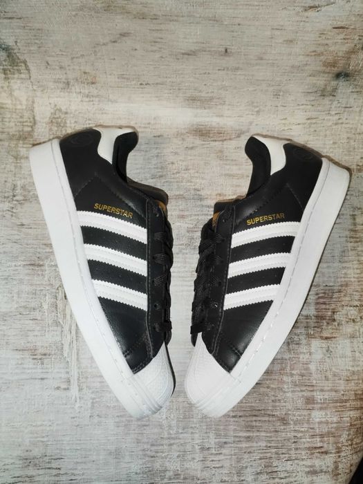 adidas
Buty Superstar Vegan
