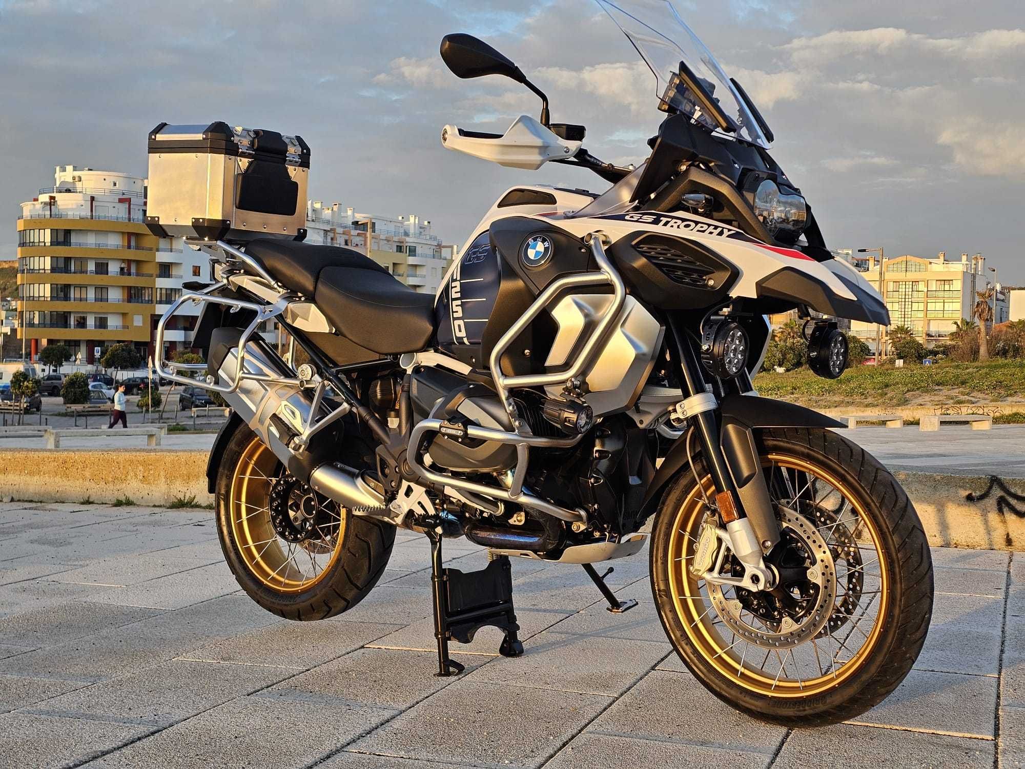 BMW R 1250 GSA TROPHY Garantia Fábrica BMW Agosto 2029