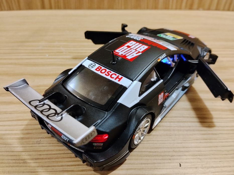 Модель AUDI RS 5 DTM 1:32 Автопром металл свет звук инерция Ауди