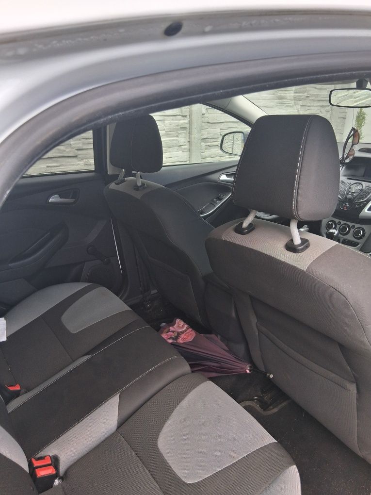 Ford Focus mk3 samochód osobowy