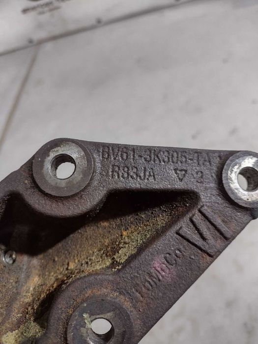 Ford Focus 11-18 Кронштейн подвесного подшипника / Форд Фокус