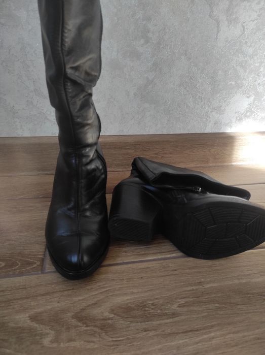 Сапоги, ботінки , зимове шкіряне жіноче взуття, казаки , ботфорди