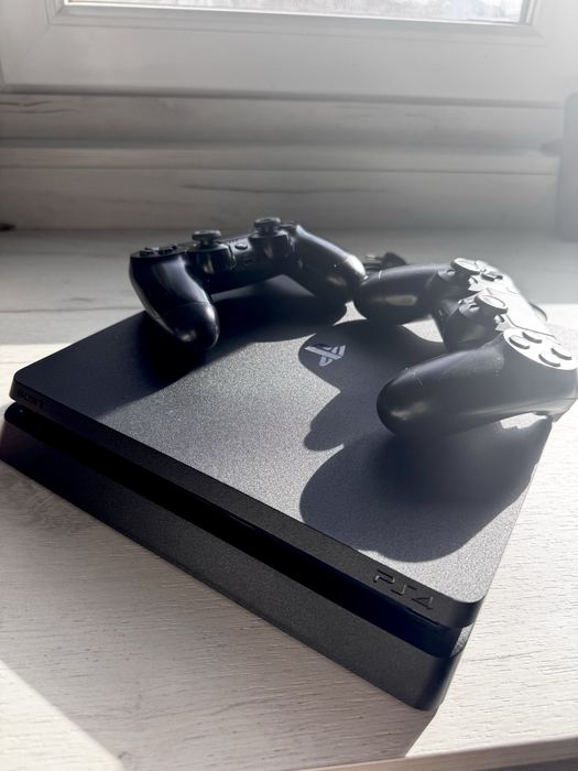 Консоль приставка PS4 Slim 1TB + 2 Джойстика Playstation 4 1000ГБ