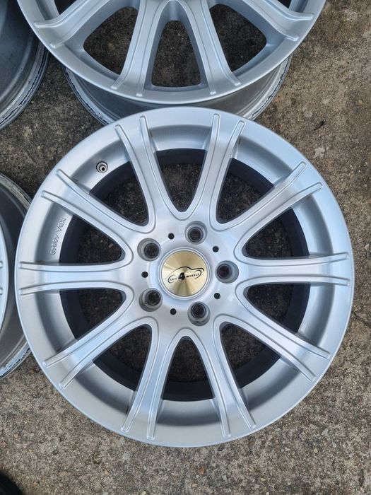 FELGI ALUMINIOWE 5x114,3 R16" 7J ET38 HYUNDAI i30 ix35 KIA Ceed FA88