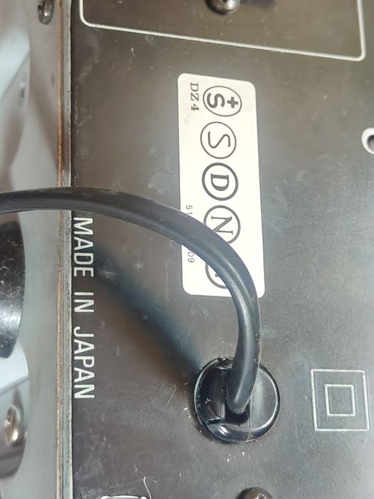 Wzmacniacz Denon PMA 300v made in japan wejscie gramofon MM lub MC