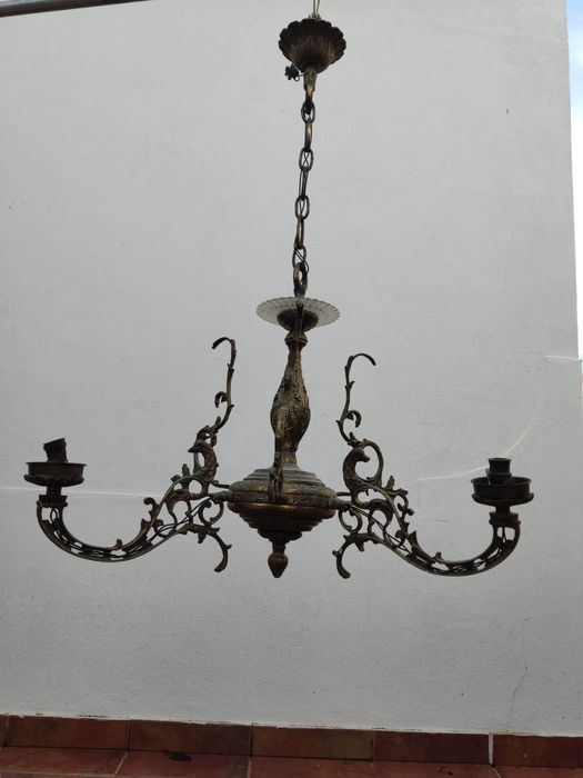 Candeeiro antigo de teto