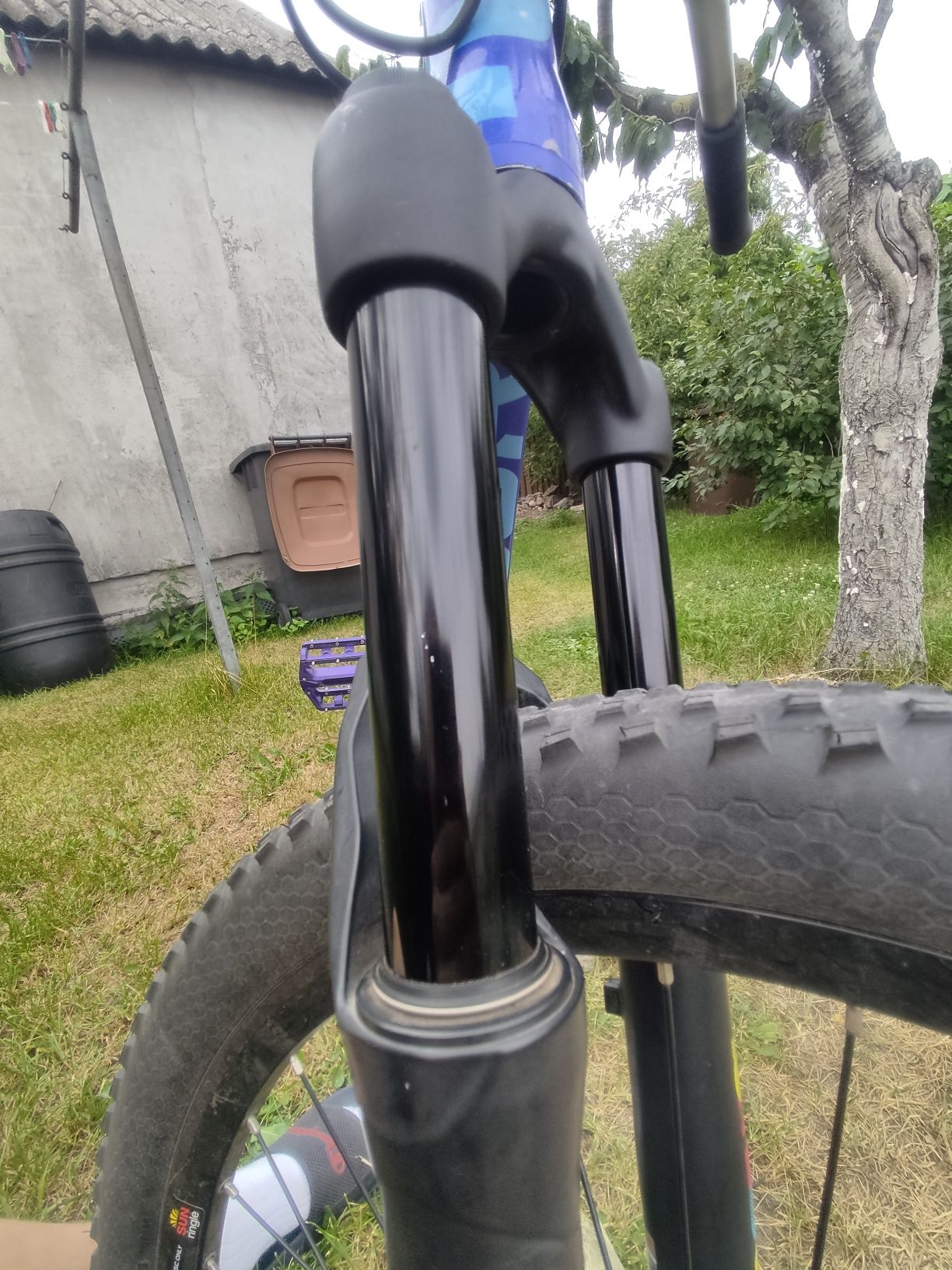Amortyzator Manitou cirus