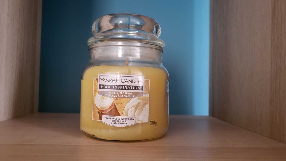 Lukrowa Wanilia – 340 g – nowa świeca zapachowa