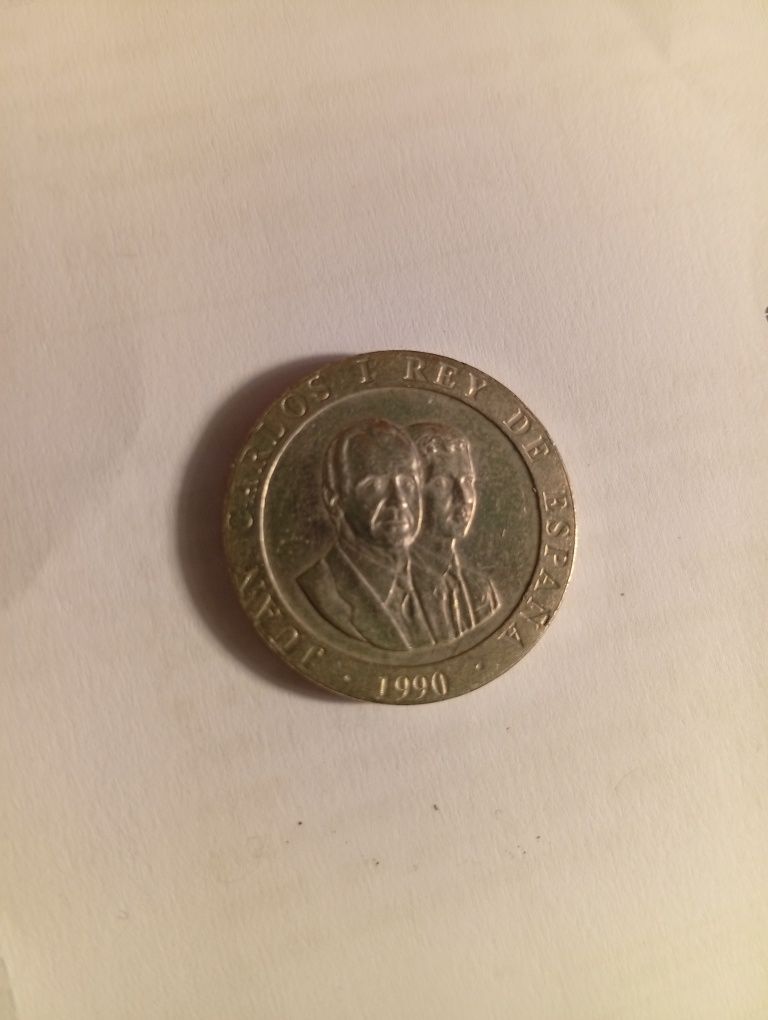 Moedas antigas para desocupar.
