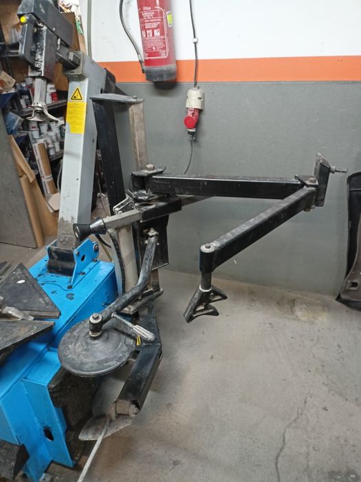 MONTAŻOWNICA  do opon z przystawką