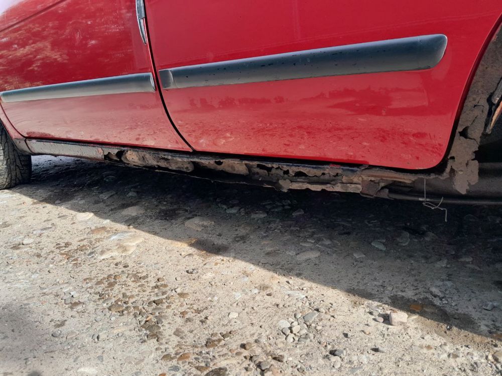 Нісан альмера Nisan almera